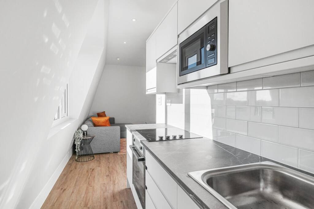 דירות לונדון Tranquil 2-Bed Oasis In Tooting 20 Min To Central מראה חיצוני תמונה