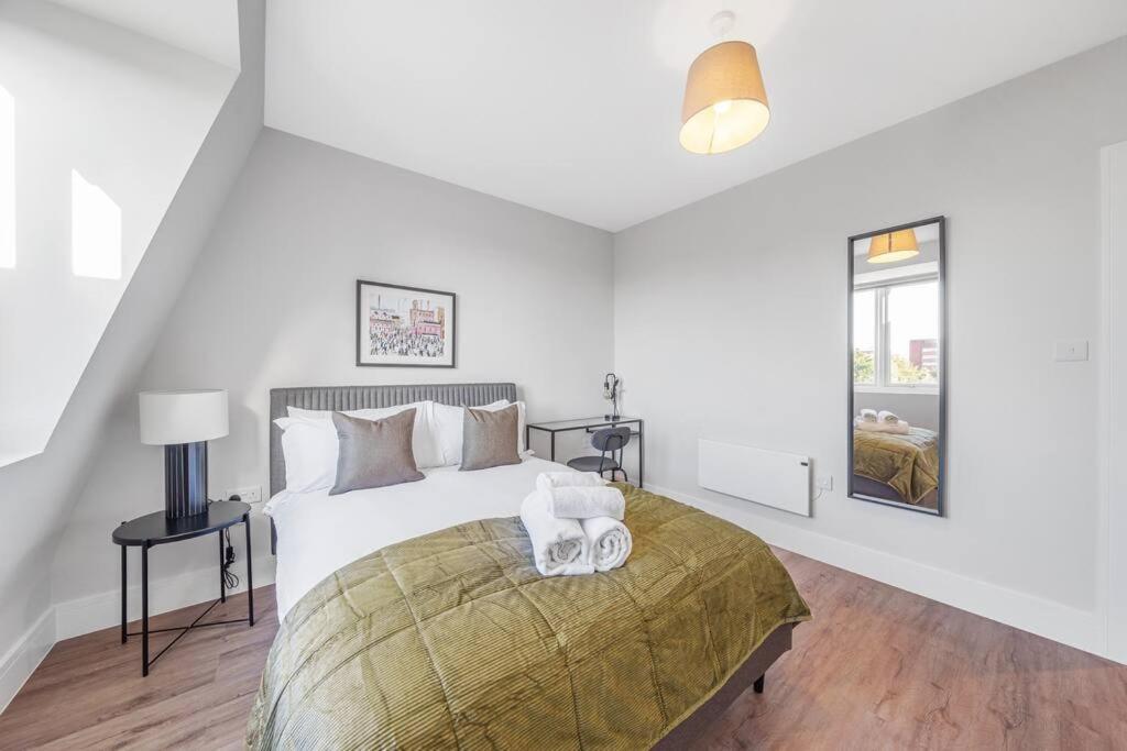 דירות לונדון Tranquil 2-Bed Oasis In Tooting 20 Min To Central מראה חיצוני תמונה